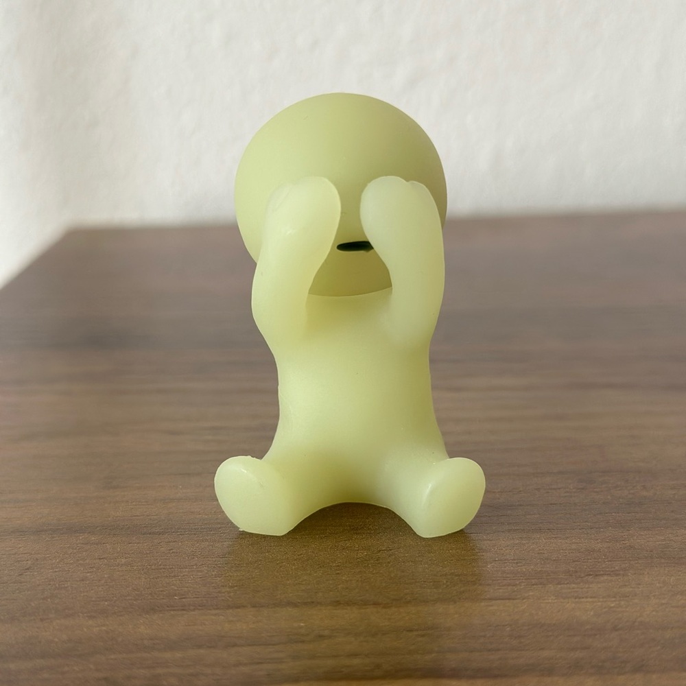 Smiski Bed series 2019 Crying figurine